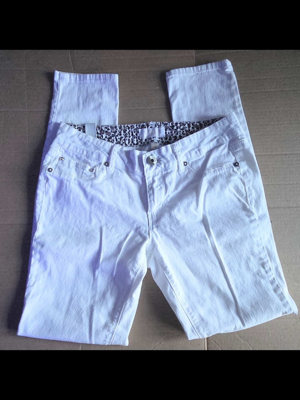 Women’s White Stretch Jeans